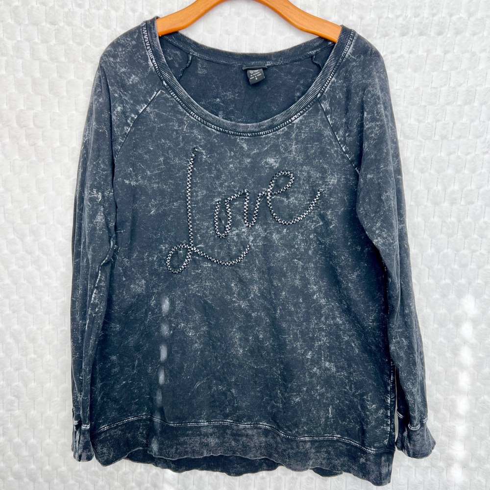 Torrid Women’s LOVE Long Sleeve RN 148862 SIZE 0 Gray Black Stonewash Sweater